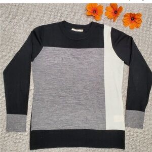 Nwot womans black sweater